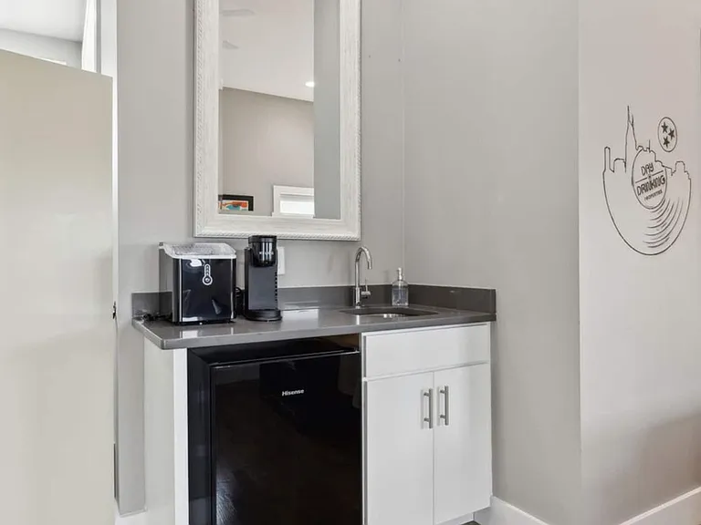 425B 36th Ave N #4-ID1039079P — Photo 24