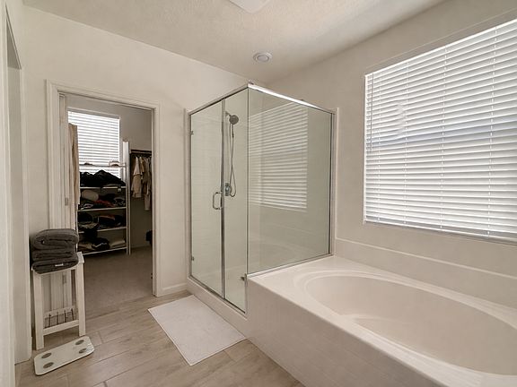 5th image of 3176 Sunny Gate Ln