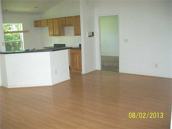 4th image of 2448 Saint Augustine Blvd