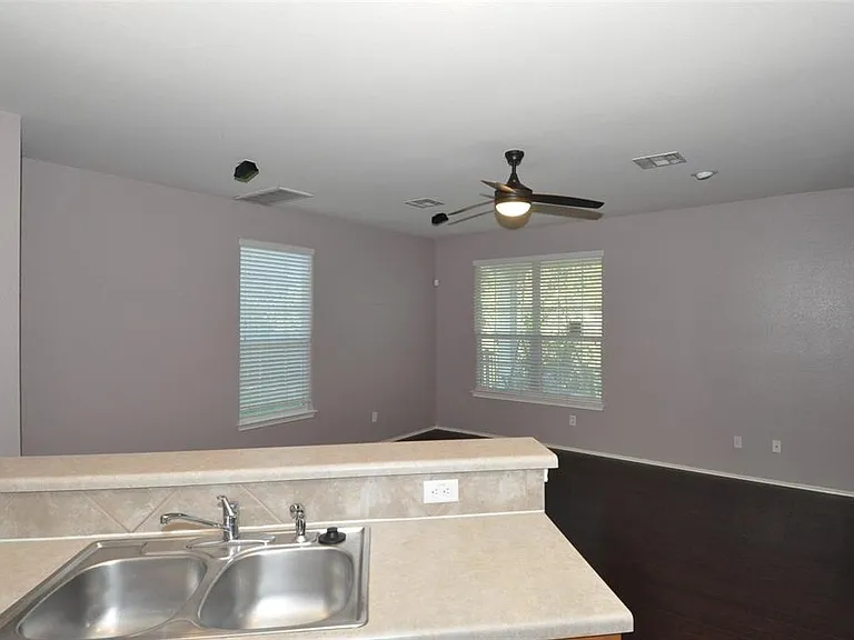 1900 Scofield Ridge Pkwy #5403 — Photo 5