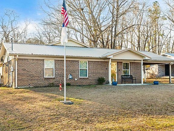 2nd image of 103 Randall Cir