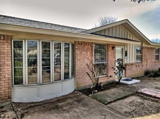 3810 Mehalia Dr, Dallas, TX 75241