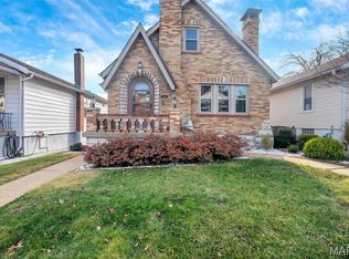 6304 Bradley Ave, Saint Louis, MO 63139