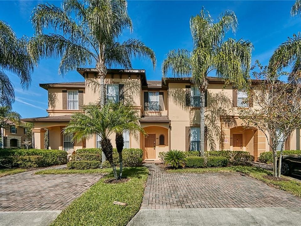 1st image of 1215 Calabria Ave