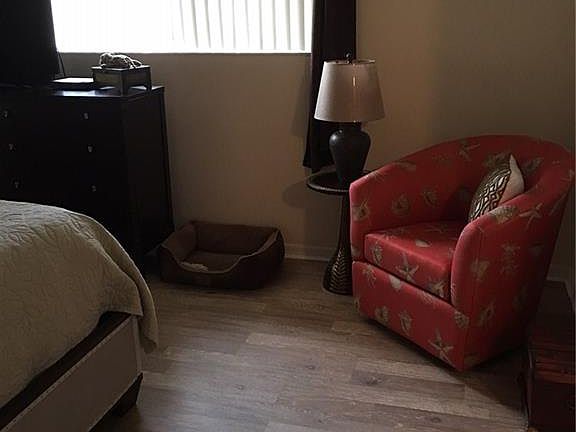4th image of 6488 Royal Woods Dr
