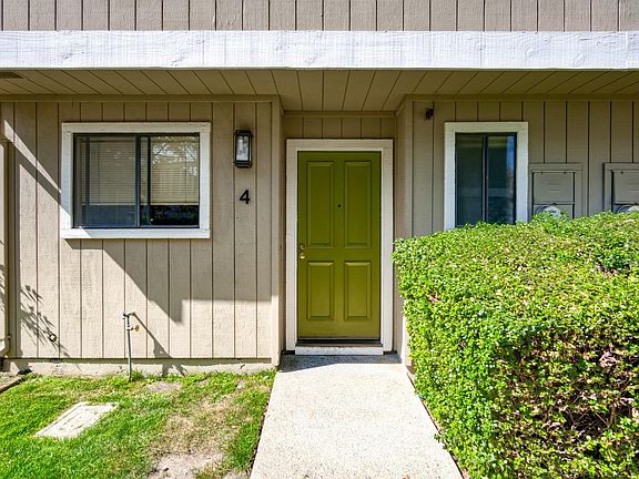 2nd image of 956 Bonita Ave APT 4