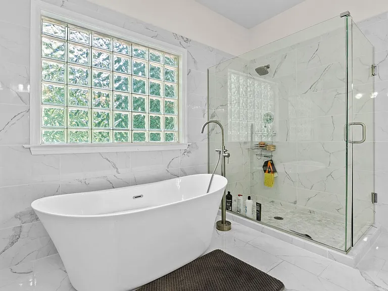 16611 Highland Summit Dr — Photo 26