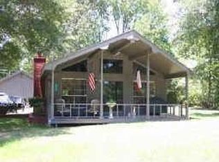 477 Hackberry St, Trinity, TX 75862