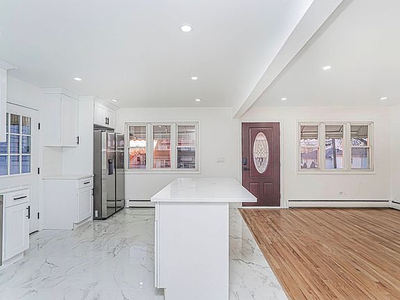 5th image of 34 Graves St #1