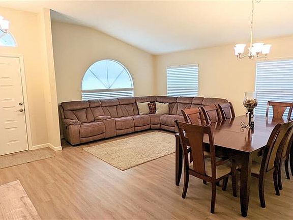 2nd image of 574R Lake Cypress Cir