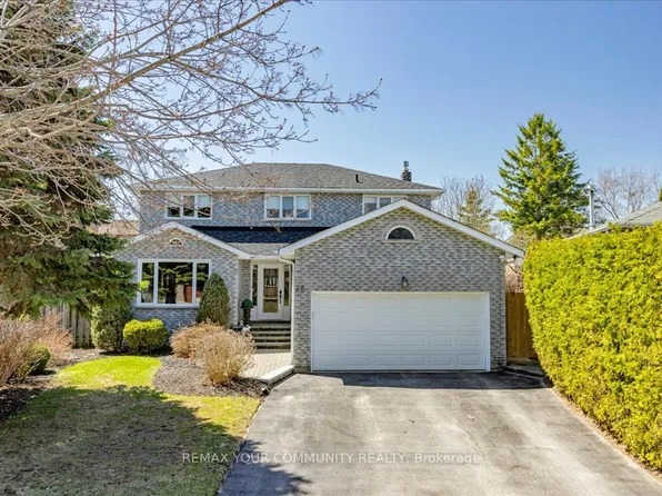 28 Camrose Dr, Georgina, ON L4P 3L6