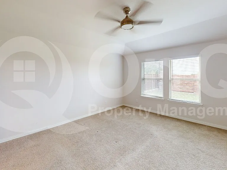 1004 Coppersmith Way — Photo 8