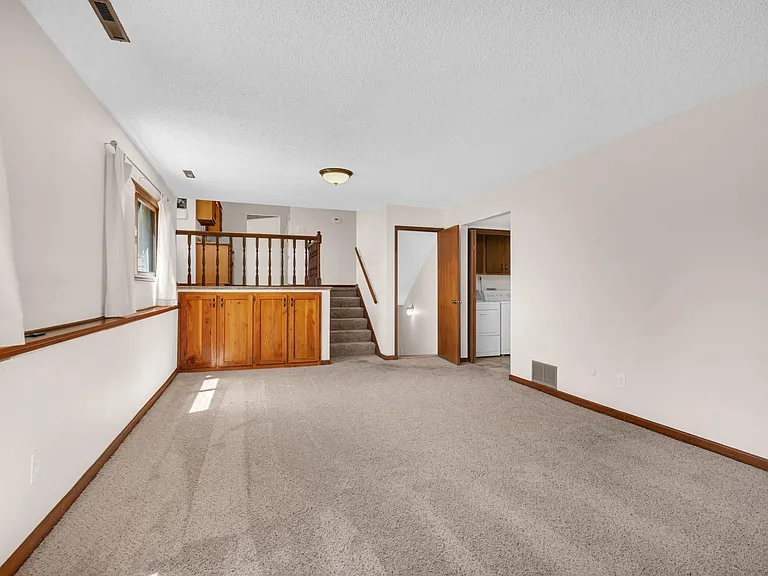 1410 Allison Dr — Photo 11