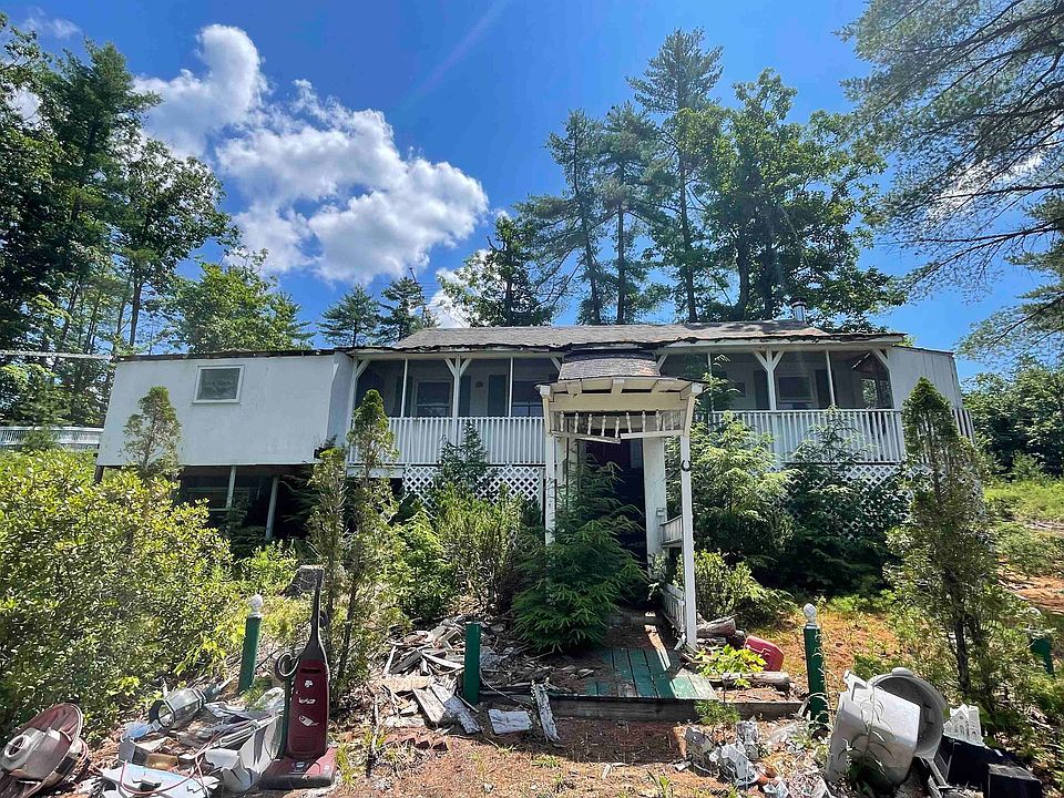 2nd image of 1336 Bridgton Road