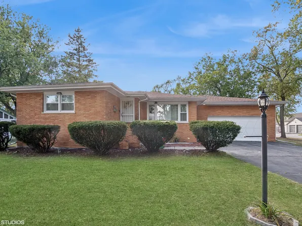 3600 Wallace Ave, Steger, IL 60475