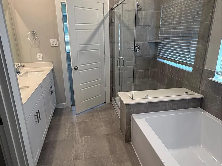 1484 Waggoner Ranch Trl — Photo 19
