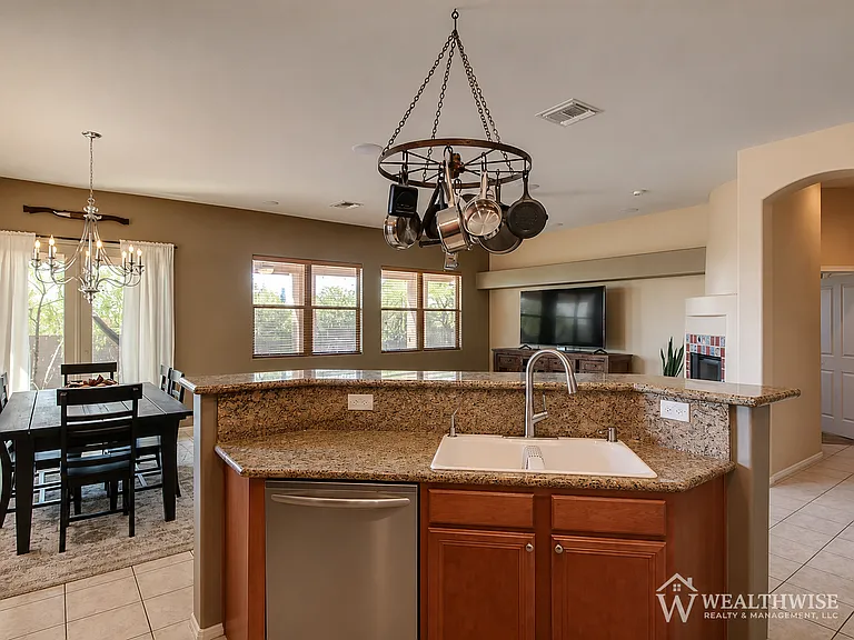 10748 S Wrong Peak Ct — Photo 11