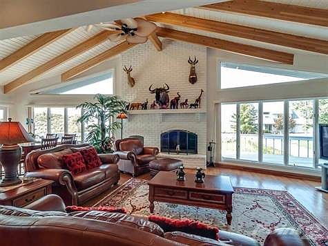 4th image of 301 Marquette Dr