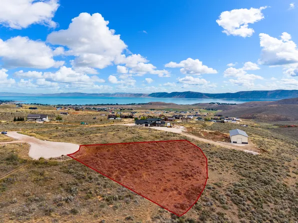 3572 S Cinch Cir, Garden City, UT 84028