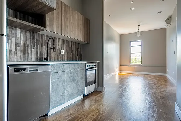 Rented by ERNY LLC | media 3