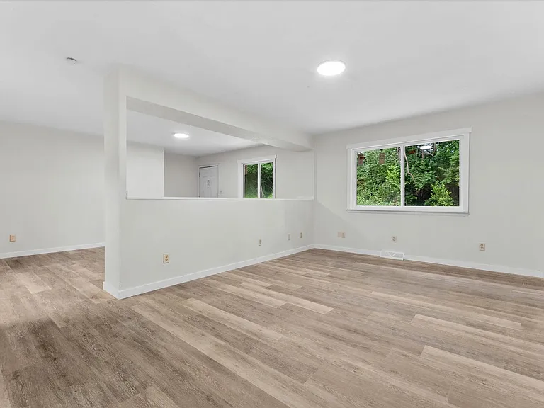 1102 Apache Dr — Photo 4