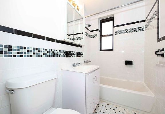 5th image of 4305 47th St #A/43