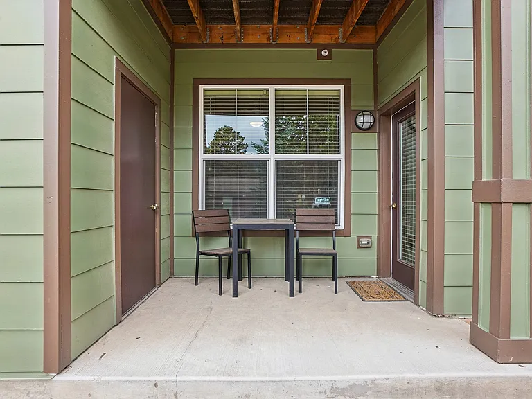 Trail Ridge at Woodland Park Apartments — Photo 19