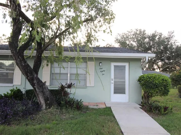 2202 Clubhouse Dr Unit 182, Sun City Center, FL 33573
