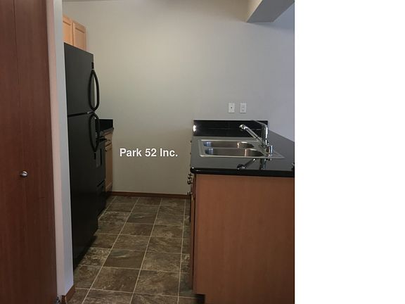 4th image of 630 N Prospect St APT 8