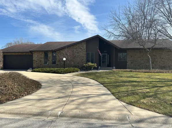 301 Marigold Ct, Plymouth, IN 46563