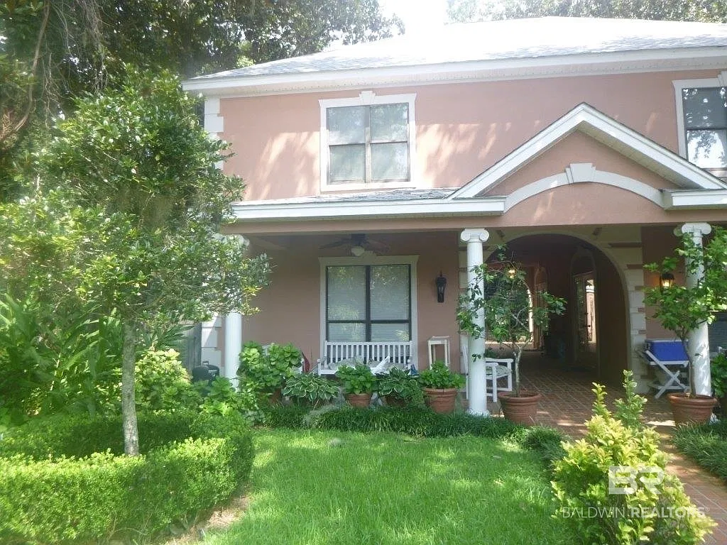 2 bed, 2.5 bath, 1400 sqft, $2,200 — Photo 4