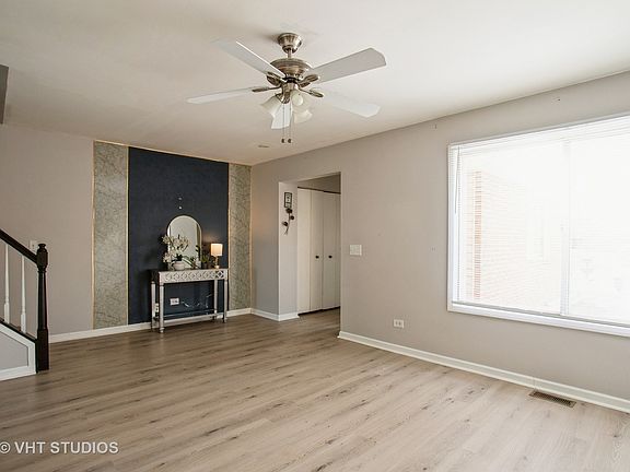 4th image of 2992 Dorothy Dr