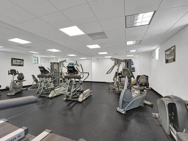 511 Lucerne Ave #613 — Photo 34