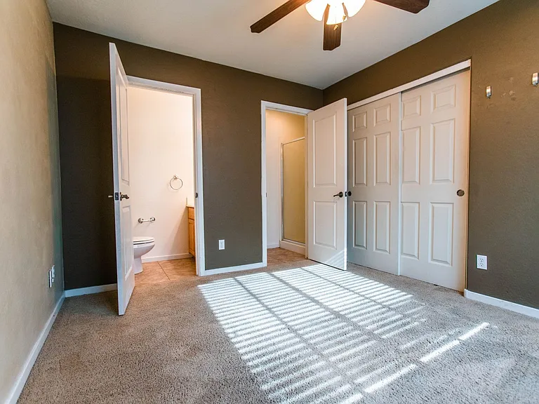 305 S Wilson St #102 — Photo 13