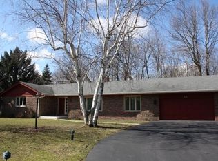 23 Jim Lin Ln, Racine, WI 53402