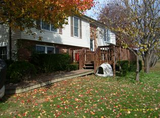 13202 Breezy Knoll Ln, Viewtown, VA 20106