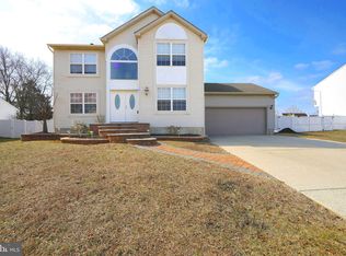 1818 Hessian Dr, Williamstown, NJ