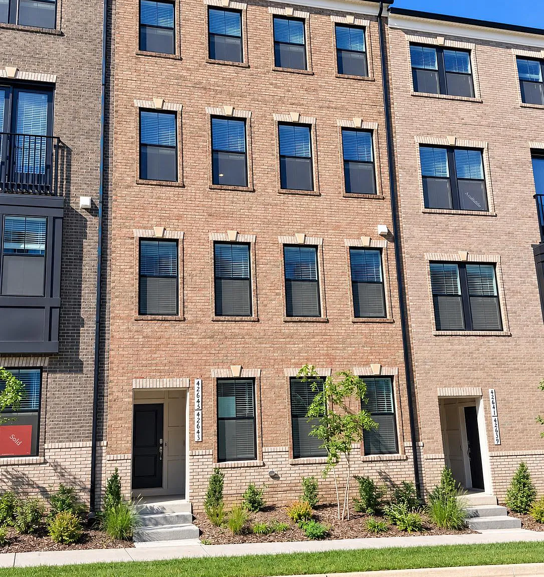 Goose Creek Village Condo — Photo 3
