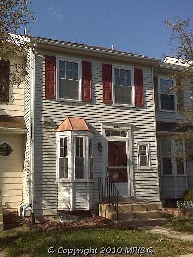 1st image of 5506 Woodlawn Manor Ct