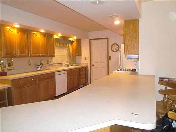 5th image of 61710 County Road 35