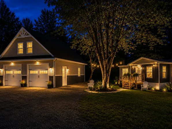 1124 South Street, Dover-Foxcroft, ME 04426