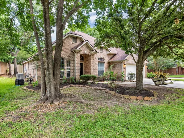 107 Dawns Edge Dr, Montgomery, TX 77356