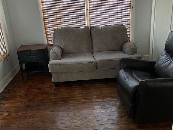 5th image of 823 Avenue M
