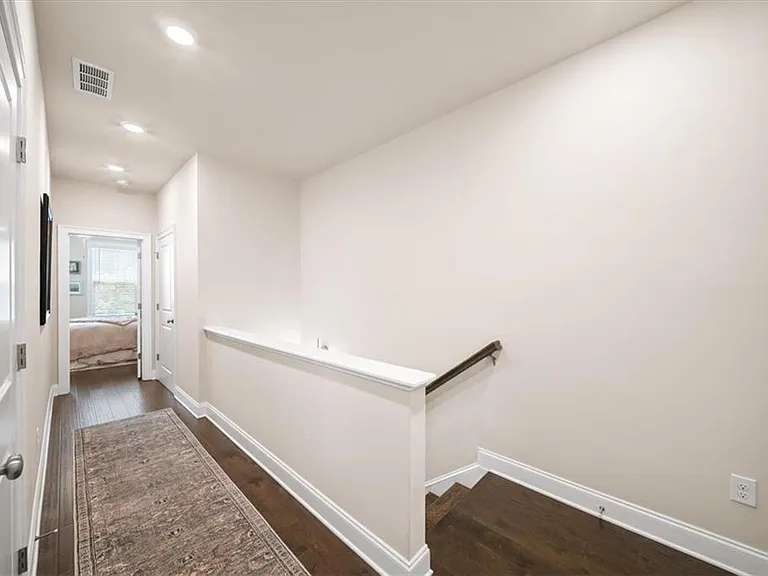 1829 La Dawn Ln NW — Photo 28
