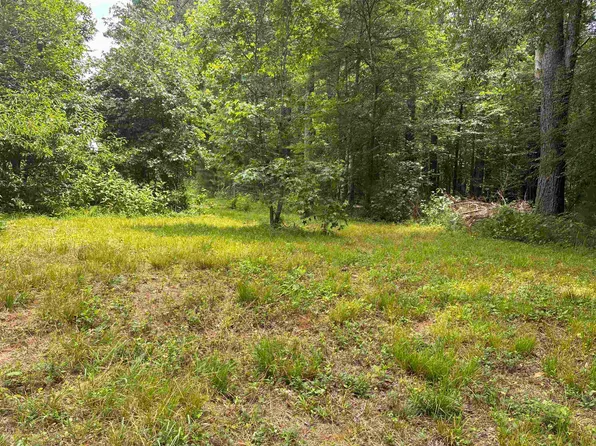 2 Corinth Rd, Gaffney, SC 29340