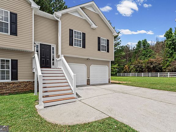 5th image of 18 Farmington Dr