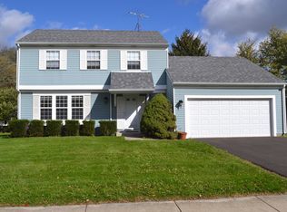 361 Weatherford Ln, Naperville, IL 60565