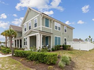 216 Daydream Ave, Yulee, FL 32097
