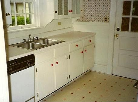 2nd image of 605 14th St NW