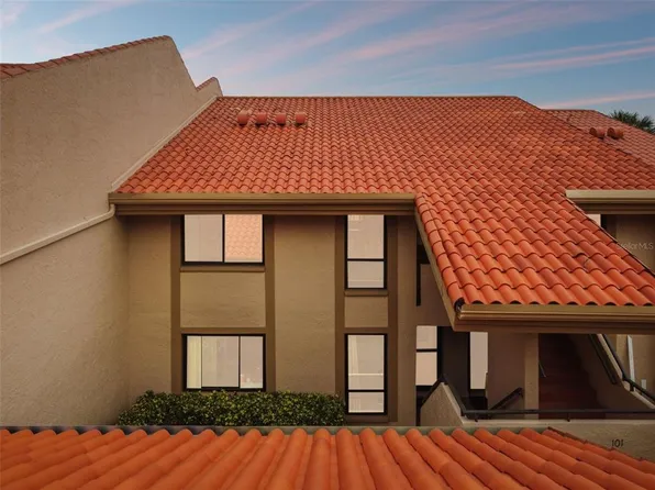 4800 Brittany Dr S APT 102, Saint Petersburg, FL 33715